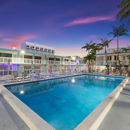 The New Yorker Hotel Miami Bagian luar foto