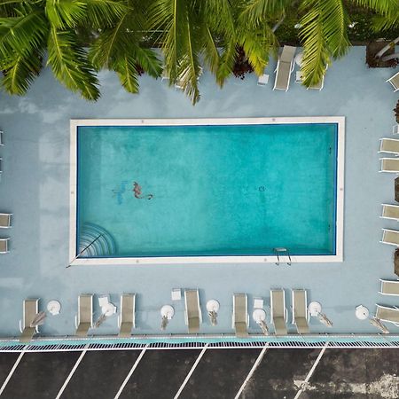 The New Yorker Hotel Miami Bagian luar foto
