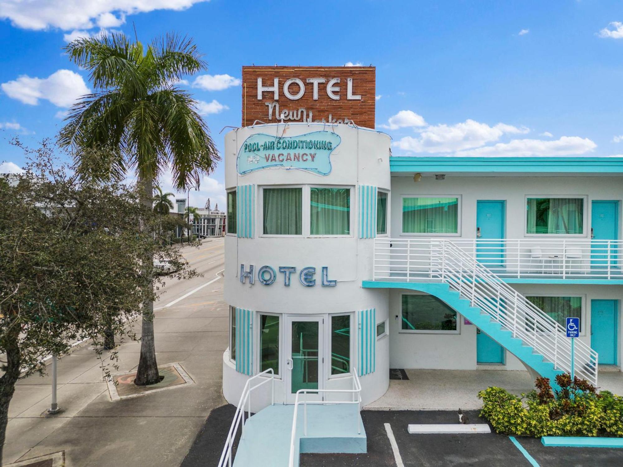 The New Yorker Hotel Miami Bagian luar foto